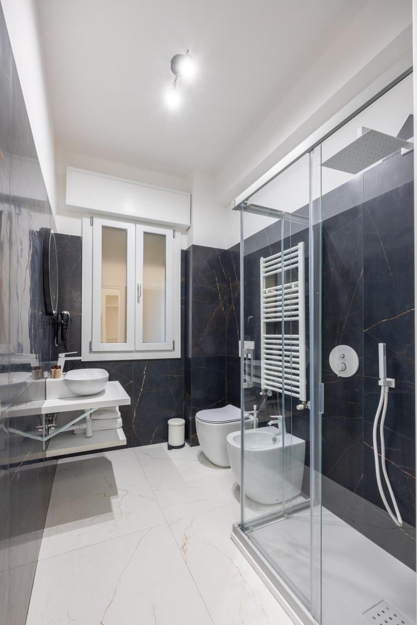 Excelsior Station Suite بولونيا المظهر الخارجي الصورة