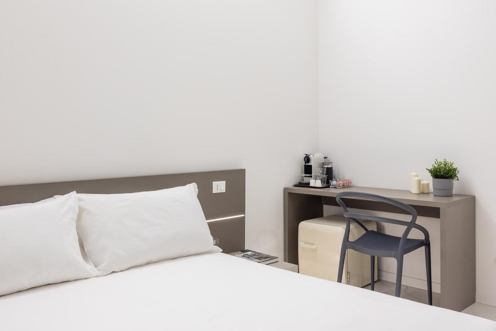 Excelsior Station Suite بولونيا المظهر الخارجي الصورة