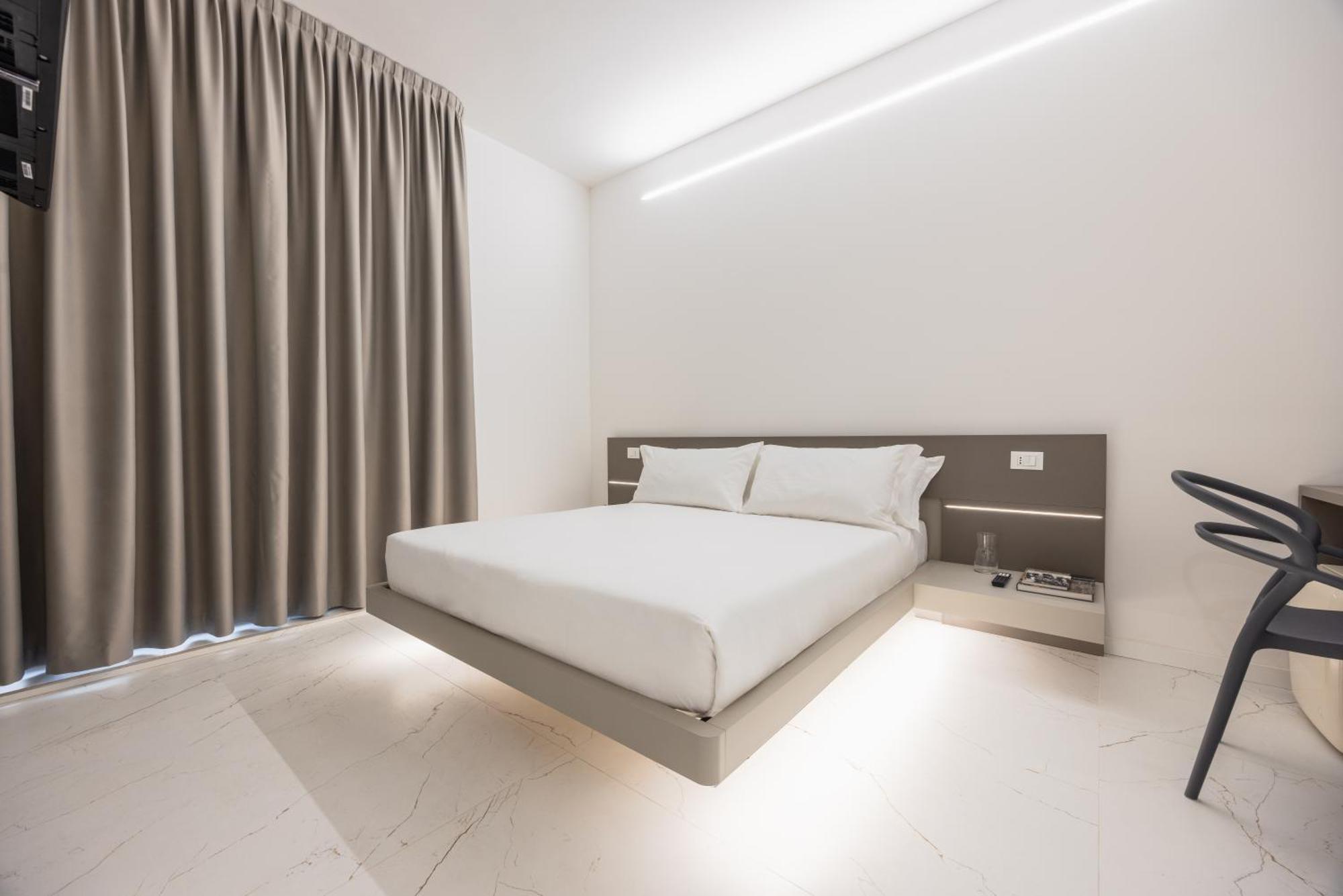 Excelsior Station Suite بولونيا المظهر الخارجي الصورة