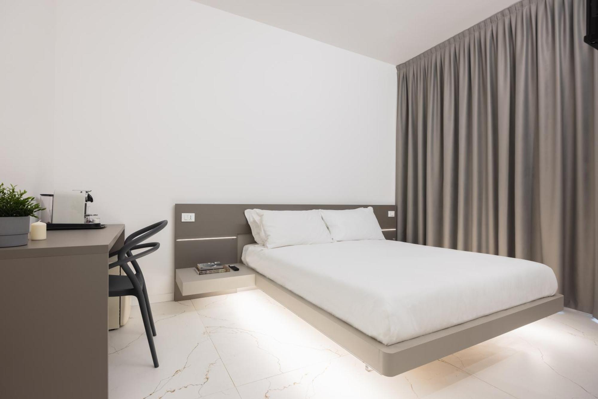Excelsior Station Suite بولونيا المظهر الخارجي الصورة