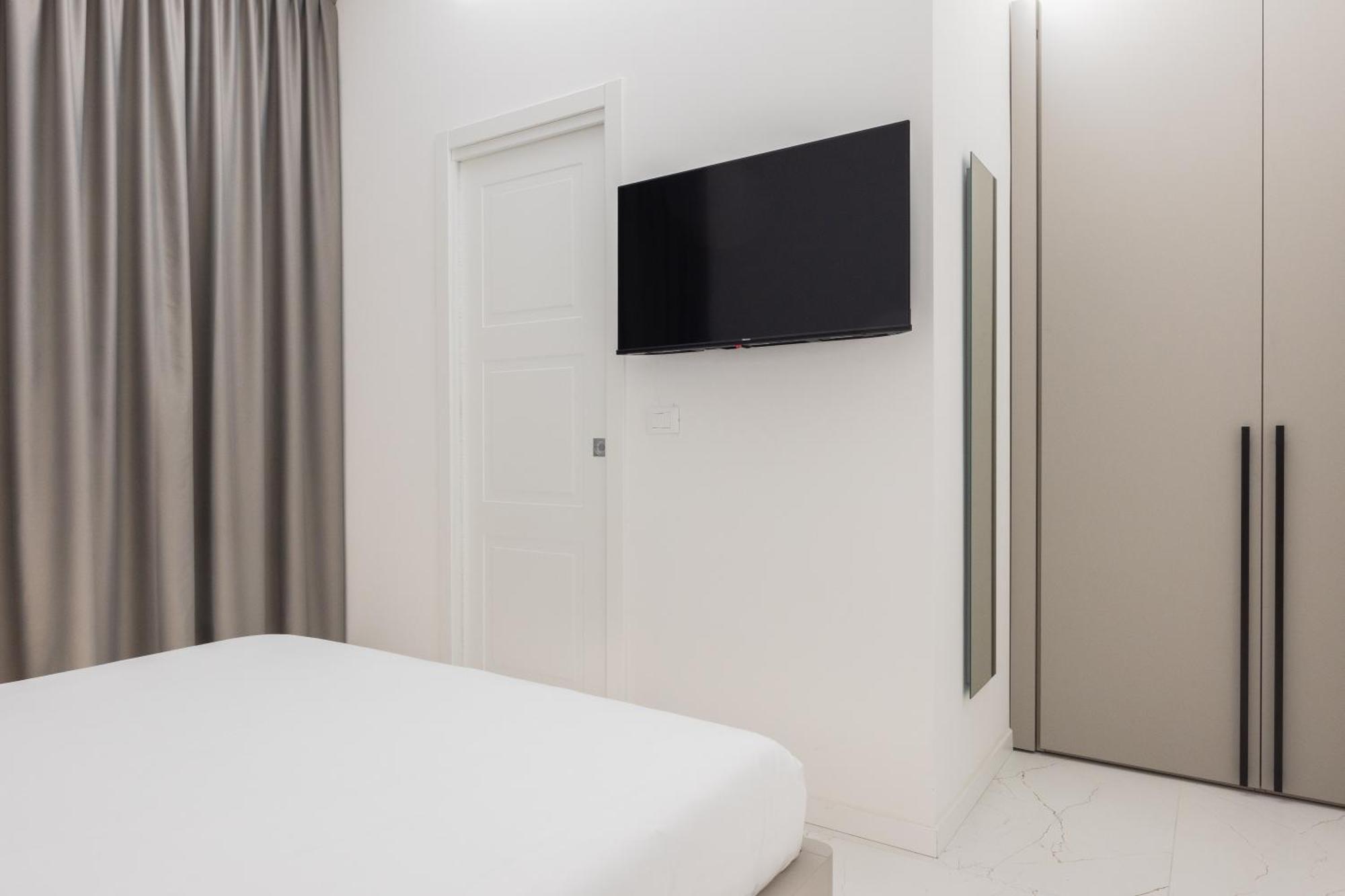 Excelsior Station Suite بولونيا المظهر الخارجي الصورة